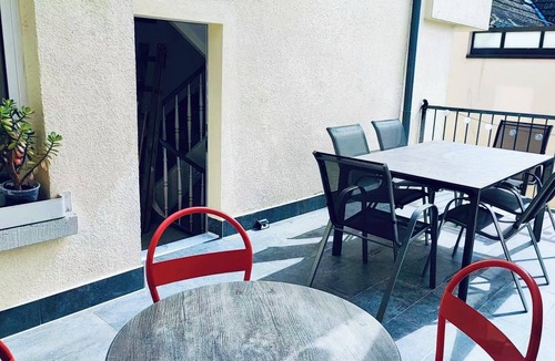Friedrichsdorf Apartment | Spacious 4-room apartment with terrace and garden