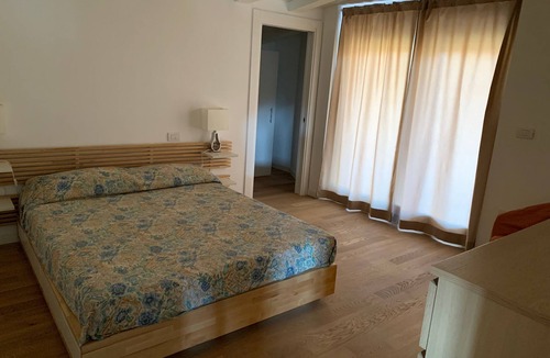 Novate Milanese Apartment | Spacious, quiet and bright apartment close to:Fairs Airports Center MI