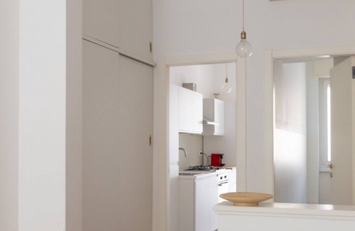 Fiera Apartment | Spacious Studio in Residential Area – MirablePM