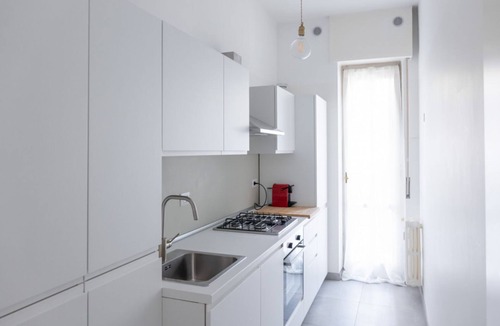 Fiera Apartment | Spacious Studio in Residential Area – MirablePM