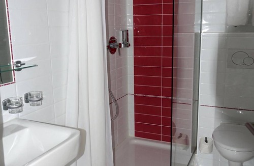 Langenfeld Hotel | Stadthotel Langenfeld