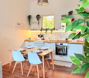 Mazzo Apartment | StayHub-RHO