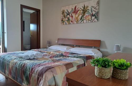 Solto Collina Apartment | Stone House
