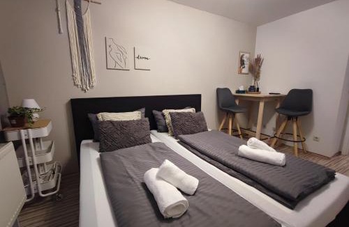 Bayreuth Apartment | Stucky No. 22