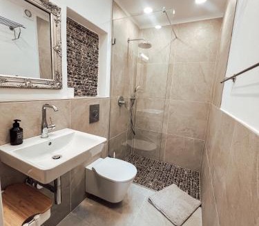 Stadtbezirk 3 Apartment | studio 257