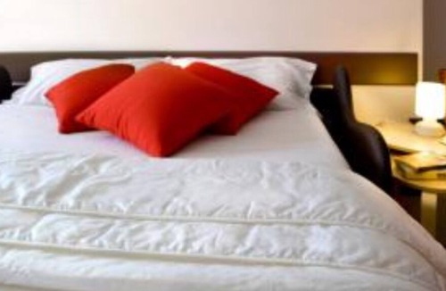 Cremeno Apartment | Studio apartment 26 - 5 mins to ski area and mountains treks