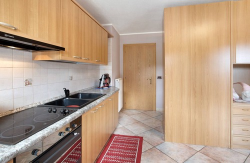 Sant'Anna Apartment | Studio Apartment "Trela" near Slopes with Balcony & Wi-Fi