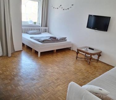 Stadtbezirk 3 Apartment | Studio Flat Medien Hafen 30minToFair