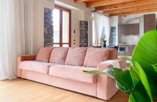 Laglio Villa | Stunning 180-degree lake Como views from every room