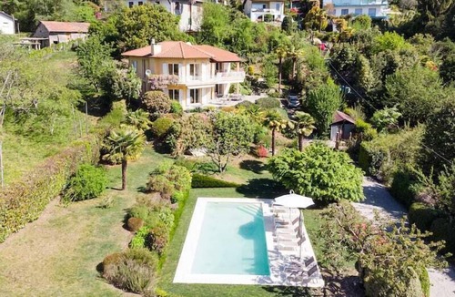 Colmegna Villa | Stunning Italian Lakes villa with pool