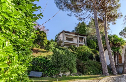 Cerro House | Stunning private villa for 7 people with WIFI, TV, terrace and pets allowed