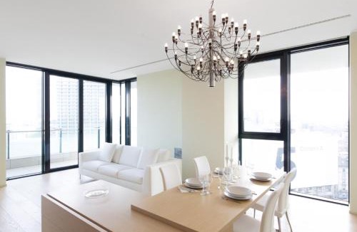 Varesine Apartment | Stylish elegant Suite in Torre Solaria with exclusive Milan's view