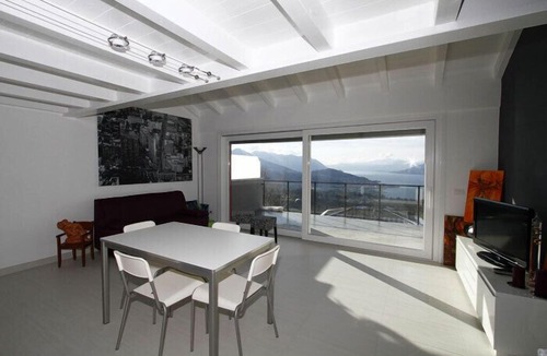 Poppino Apartment | Stylishly furnished apartment in a residence with pool and dream view