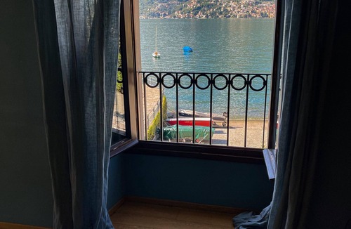 Riva Apartment | Suite "Luccio" at 2 steps from the lake with panoramic view. Lounge bar and swimming pool
