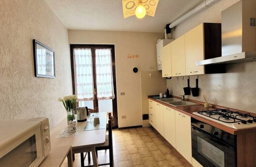 Bossico Apartment | Sun Paradise, with magnificent views of the lake and valleys