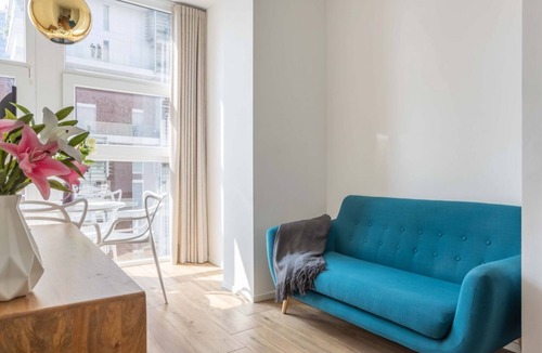 Centro Direzionale Apartment | Sunlit - Bright apartment in Porta Nuova