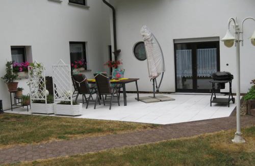 Oberthal Apartment | Sunny Hill