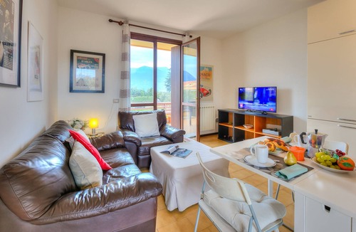 Portese Apartment | Susy with pool - lake view, San Felice del Benaco, Italy
