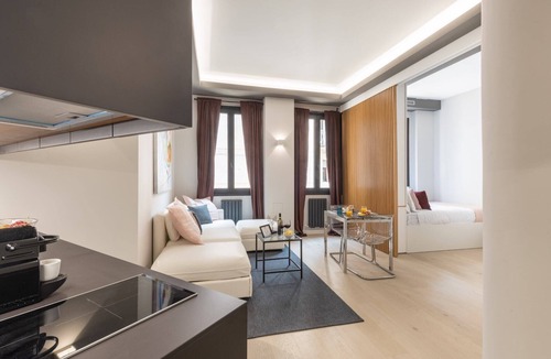 Milan Centre Apartment | Sweett | Duomo VII - One Bedroom Apartment, Sleeps 3
