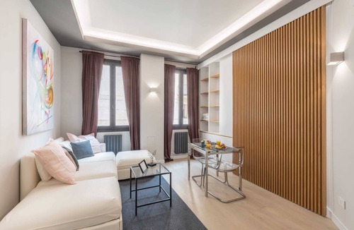 Milan Centre Apartment | Sweett | Duomo VII - One Bedroom Apartment, Sleeps 3