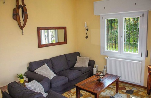 Germignaga Apartment | Tastefully furnished 4-room apartment with terrace, garden and panoramic view