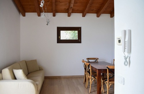 Limonta Villa | Tenuta Valle degli Ulivi by Wonderful Italy