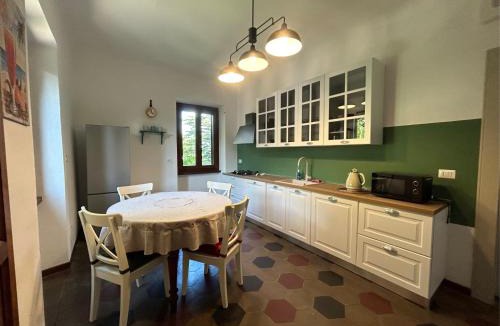 Gavirate Apartment | Terrazza Mirabella