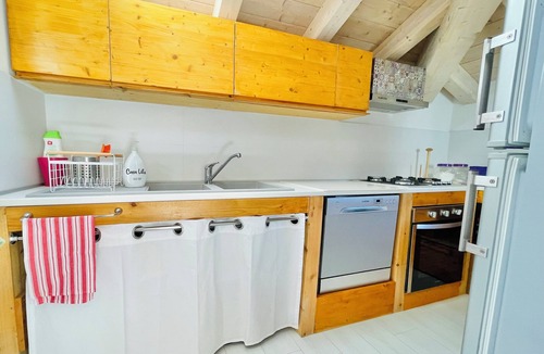Consiglio di Rumo Apartment | The artist's house - Apartment near the lake
