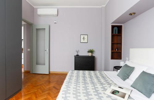 Porta Tenaglia Apartment | The Best Rent - Spacious one-bedroom apartment in Moscova district