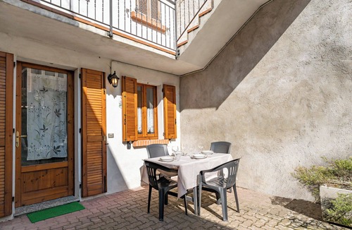 Barzio House | The Court of the moon