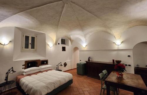 Garlate Apartment | The courtyard of the 6 arches