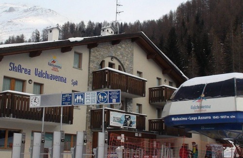 Campodolcino Apartment | The Deer Lodge