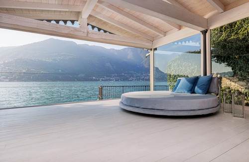 Blevio House | The dock of Villa Sardagna