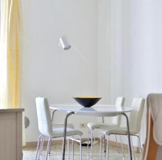 Colonno Apartment | The Family Houses - Apartments with Balcony and Lake View