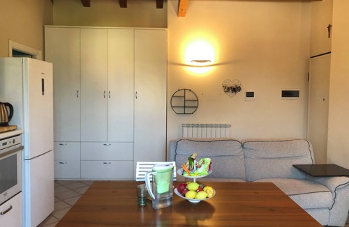 Travedona-Monate Apartment | The House of Leo Lake Monate Travedona