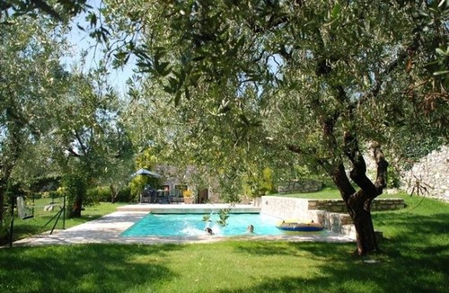 Gaino House | The Olive House, Garden and Pool