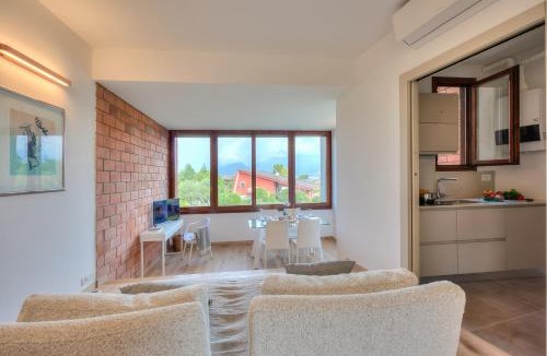 Cerro Apartment | The Stylish Flat 900m from Cerro Beach - Happy Rentals