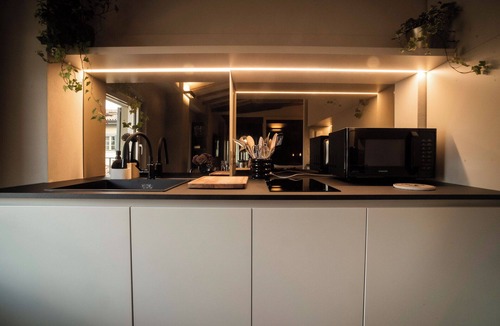 Citta Bassa Apartment | The Suite - Historic Center