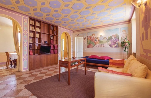 Castellaro Lagusello Apartment | This cozy apartment is located in a complex with a total of 12 apartments and in a characteristic an