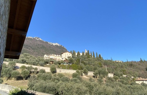 Cecina House | Three-room apartment Toscolano Maderno with pool large terrace Beach 5 minutes away