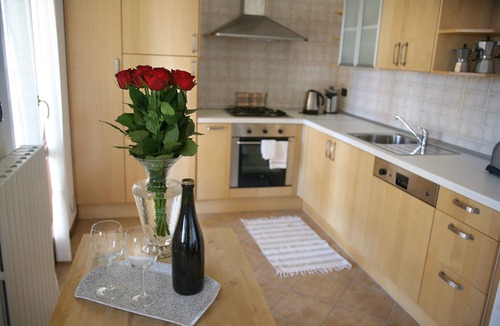 Moniga del Garda Apartment | Three-room Ground Floor Apartment