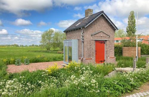 Wirdum Apartment | Tiny house Van hoogspanning naar ontspanning