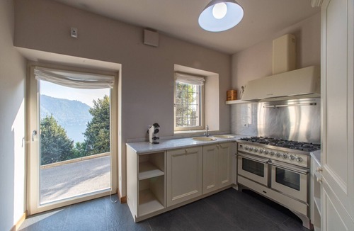 Cernobbio House | Toldino House 4 min. by car to lake