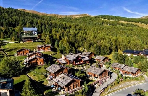 Teola Ski Chalet | Top-Class Chalet Teola in Park Chalet Village