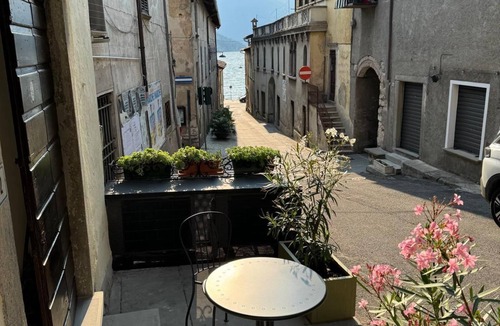 Sale Marasino Apartment | Tosini's Home - Rachele Suite