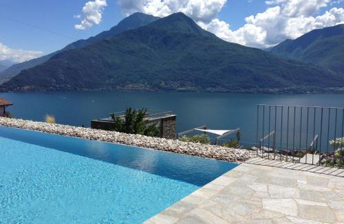 Calozzo House | Tre Terre Panorama - Pianello del Lario by LoveComo