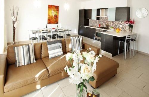 Tremezzo Apartment | TREMEZZO RESIDENCE 2-1 of 11 apartments in an exclusive residence by Italian Apartments