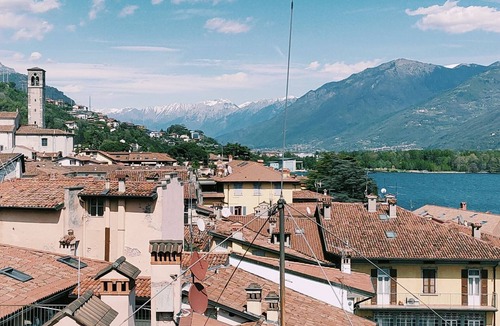 Lovere Old Town Apartment | Two-room apartment in the historic center, wonderful view of lake and mountains.