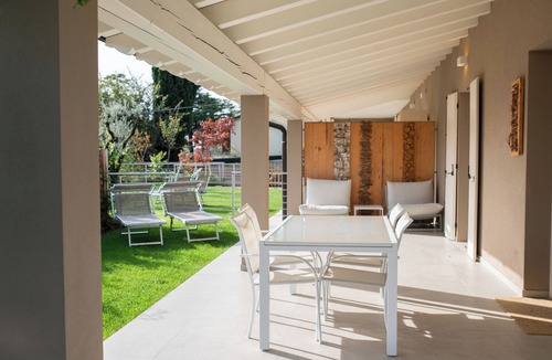 Villaggio Sanghen Apartment | Two-room Apt. on ground floor - Manerba d. Garda - 5 minutes on foot from Lake