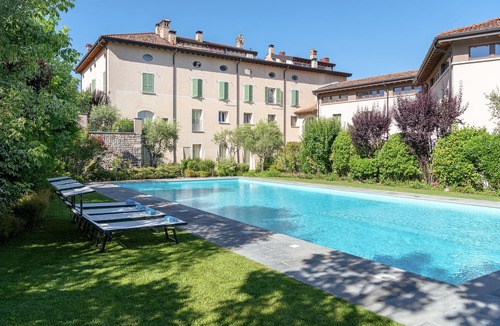 Polpenazze del Garda Apartment | Two-roomed apartment sleeping 4 wi-fi, garage, swimming pool (CIR 017145-CNI-00026)